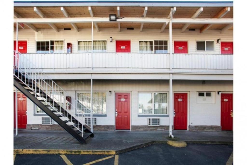 Oyo Hotel Kalama Dış mekan fotoğraf